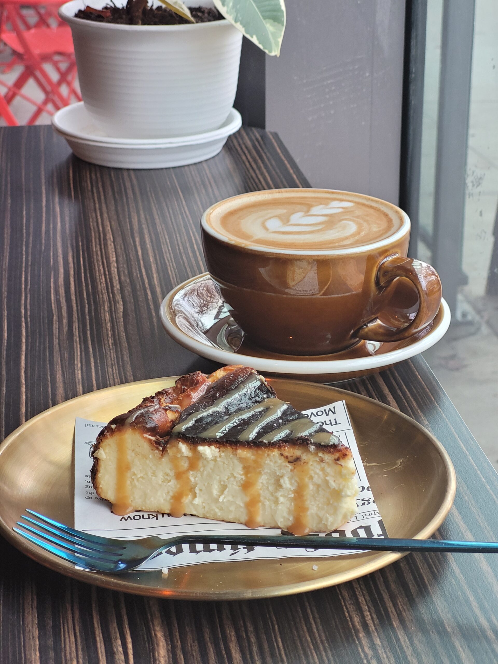 SALTED CARAMEL BASQUE!!!: wicked cafes classic take